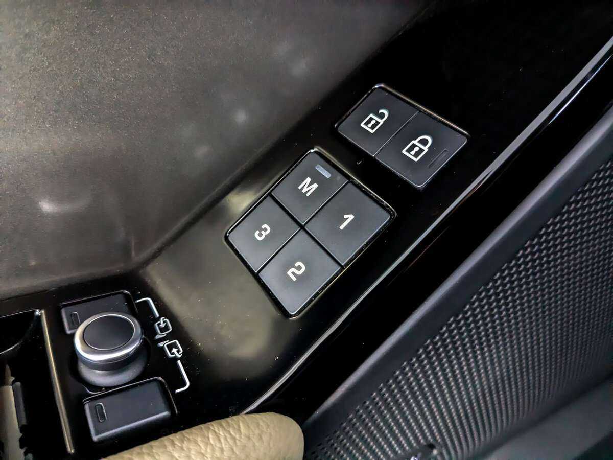 Land Rover Range Rover Velar, 2021 Фото №23