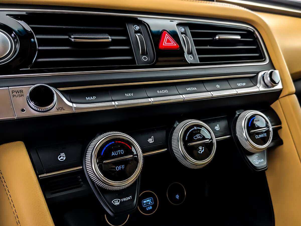 Genesis G70, 2022 Фото №21