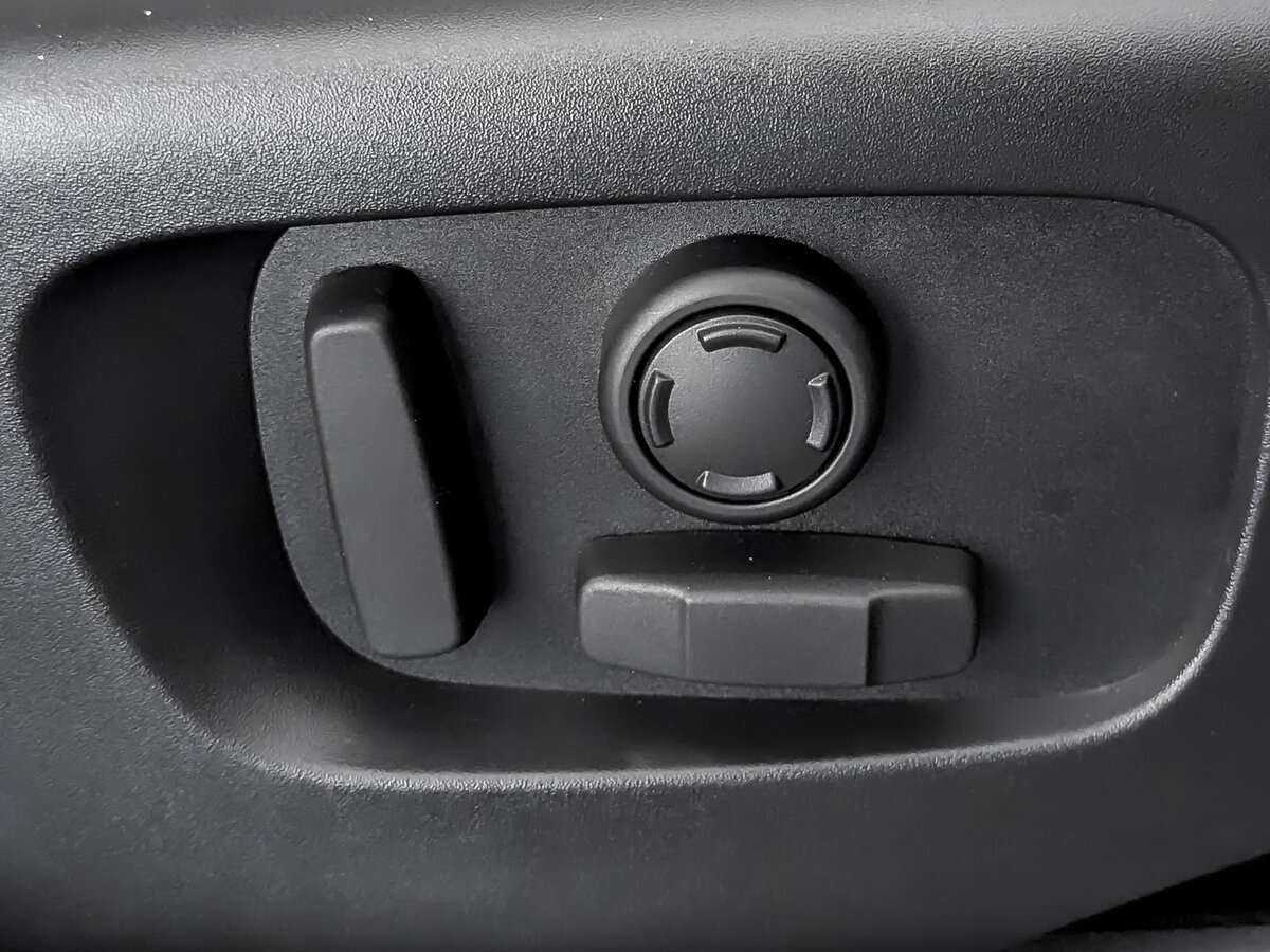 Land Rover Range Rover Velar, 2021 Фото №19