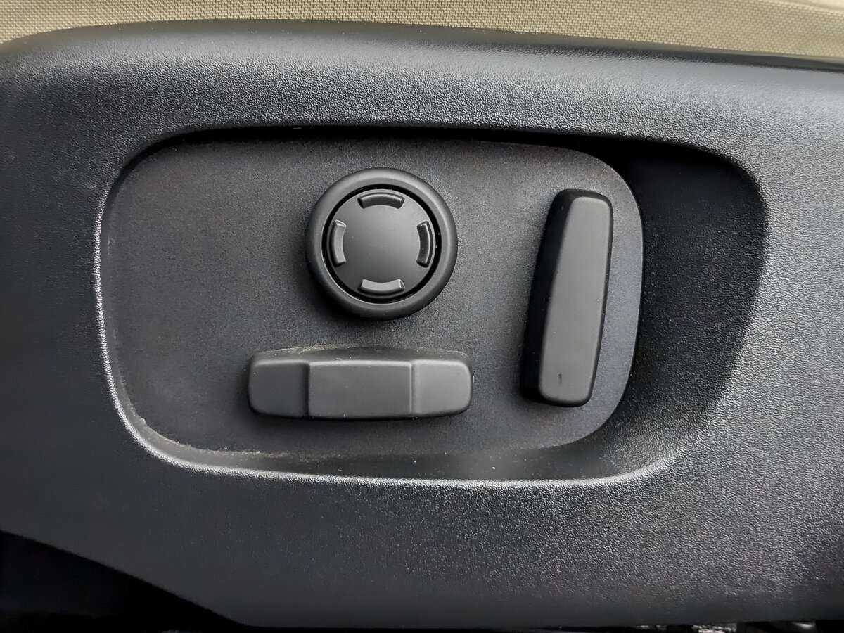 Land Rover Range Rover Velar, 2021 Фото №16