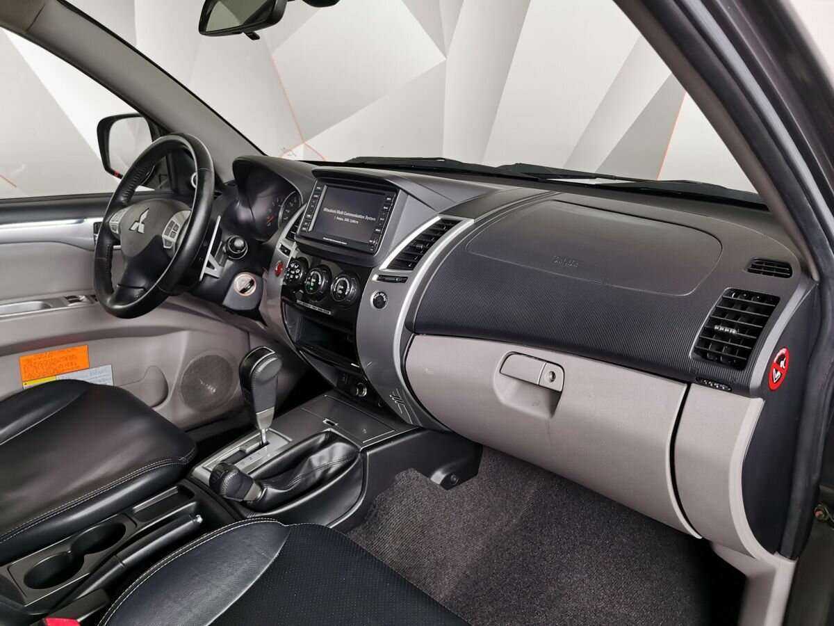 Mitsubishi Pajero Sport, 2011 Фото №9