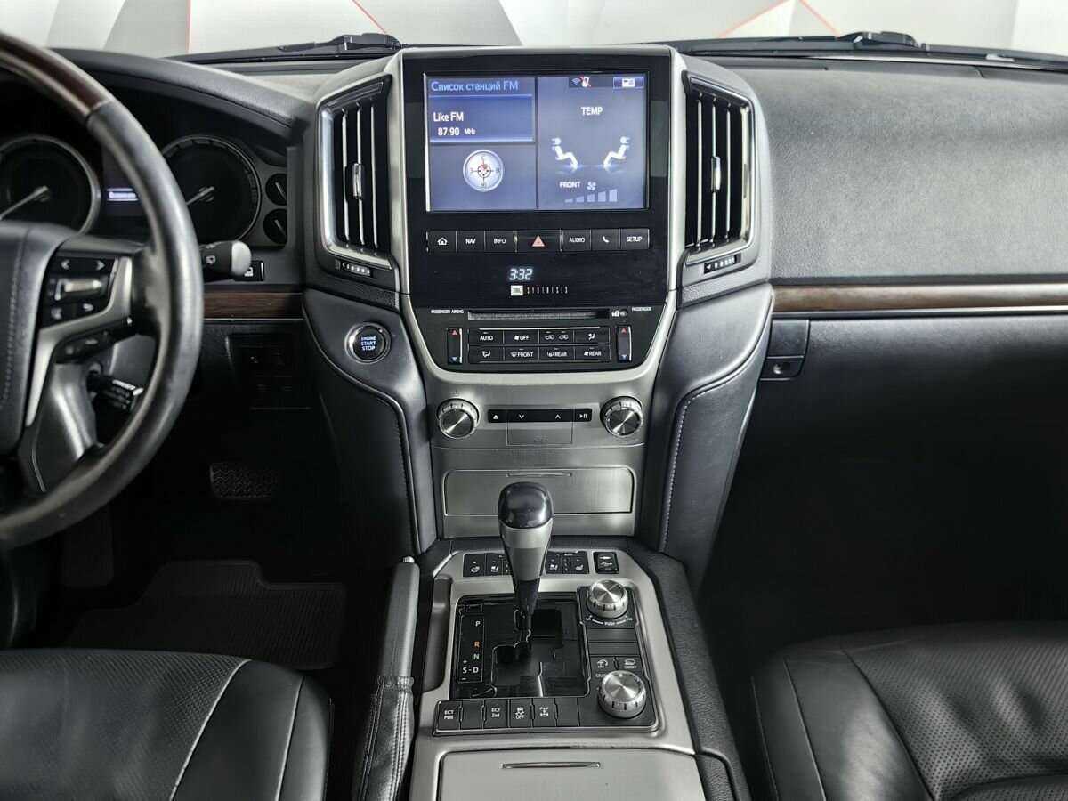 Toyota Land Cruiser, 2018 Фото №10