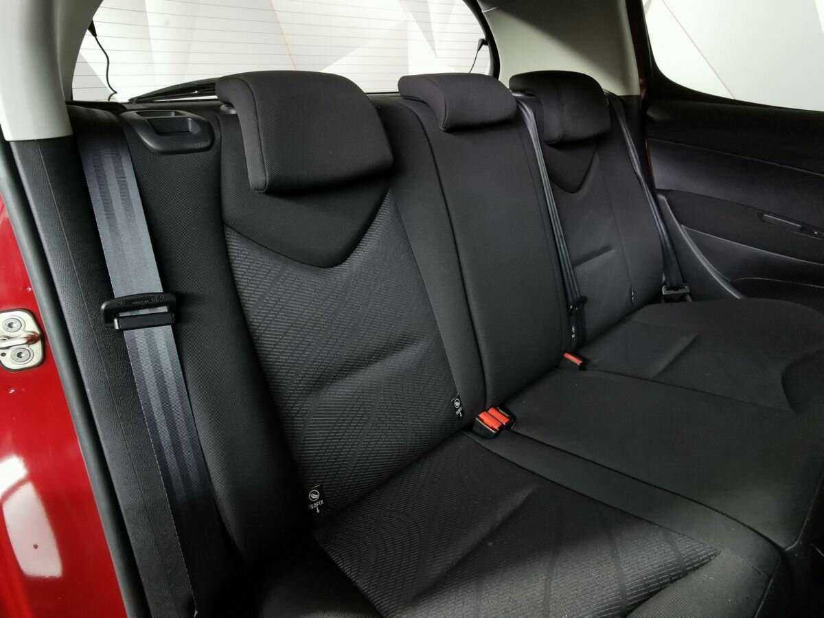 Peugeot 308, 2011 Фото №13