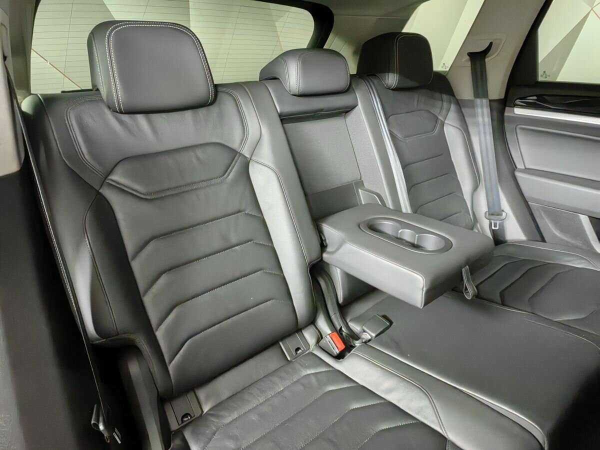 Volkswagen Touareg, 2019 Фото №13