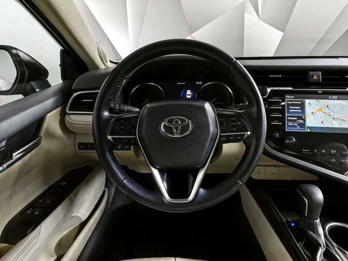Toyota Camry, 2020 Фото №15