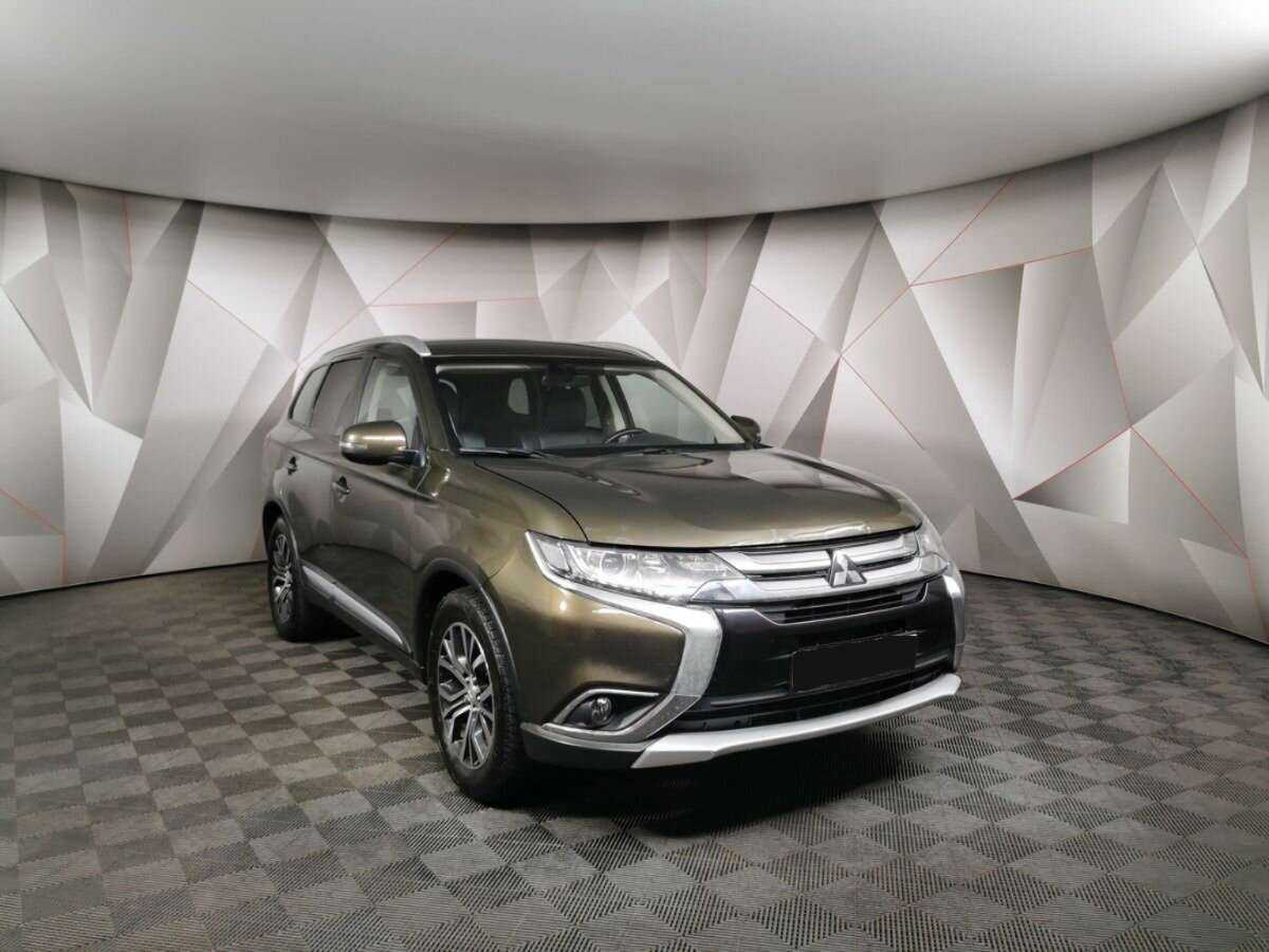 Mitsubishi Outlander, 2018 - 174 047 км. | Фото №3