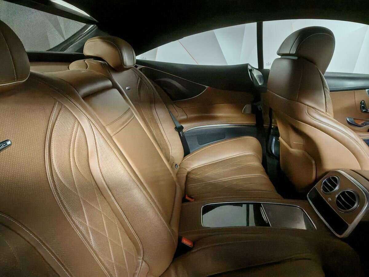 Mercedes-Benz S-Класс AMG 63 AMG, 2015 Фото №12