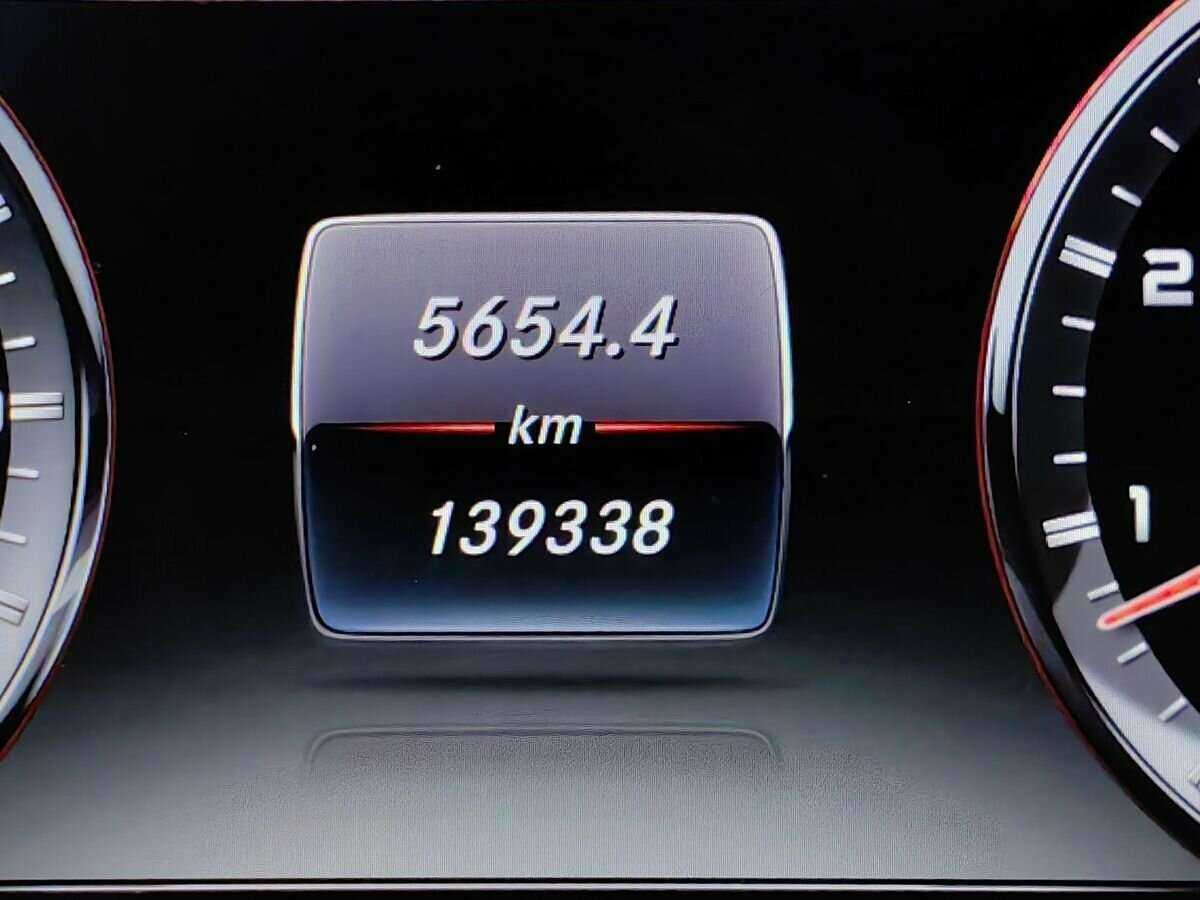 Mercedes-Benz S-Класс AMG 63 AMG, 2015 Фото №16