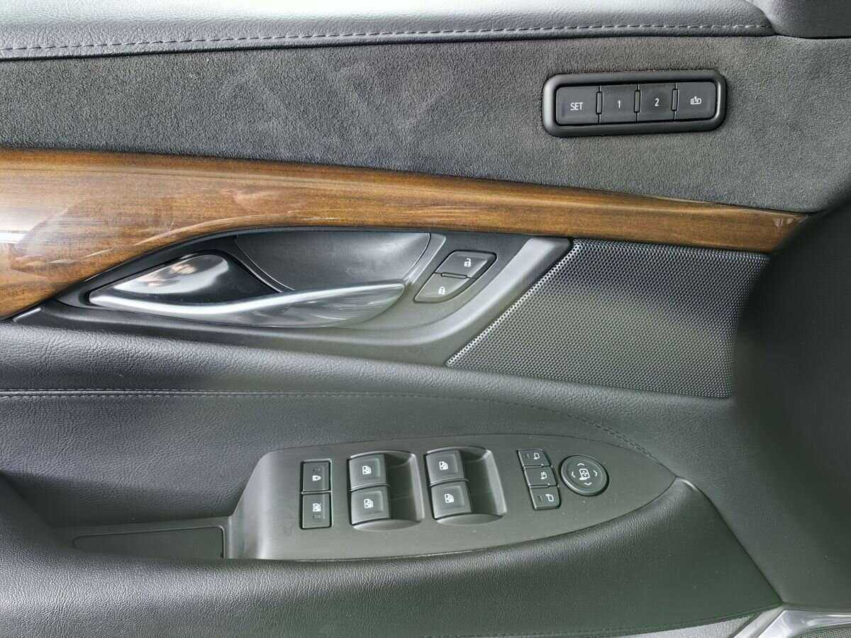 Cadillac Escalade ESV, 2019 Фото №19