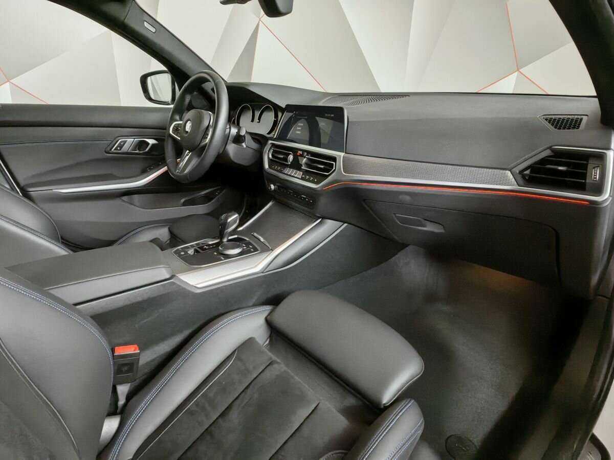 BMW 3 серии 320i xDrive, 2020 Фото №9