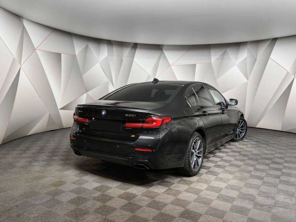 BMW 5 серии 520i, 2020 - 123 574 км. | Фото №2