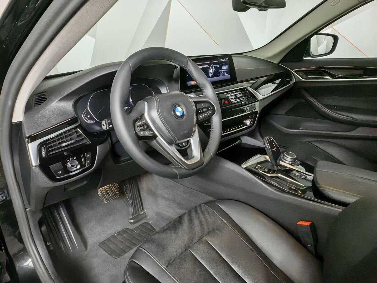 BMW 5 серии 520i, 2020 Фото №14