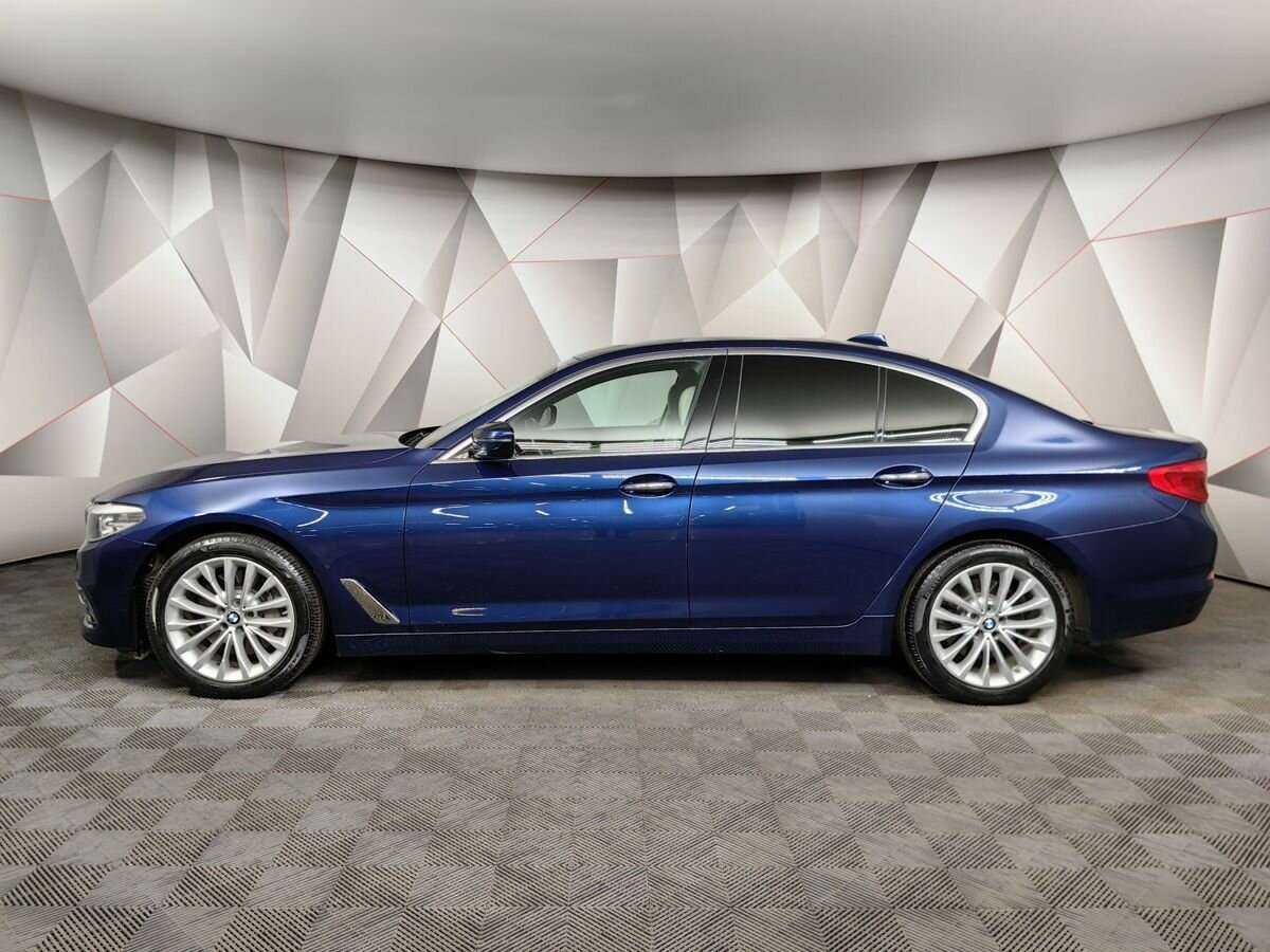 BMW 5 серии 530i xDrive, 2017 - 67 826 км. | Фото №5