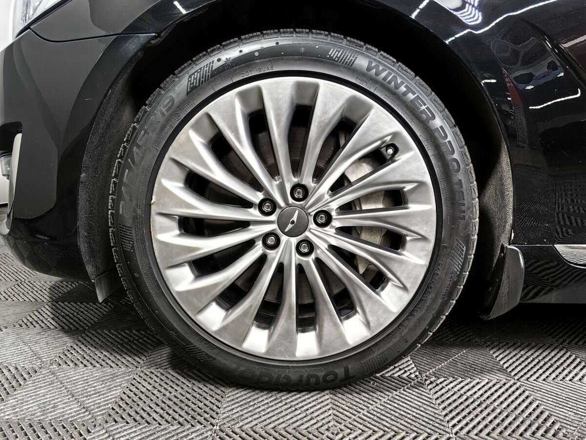 Genesis G90, 2016 Фото №16