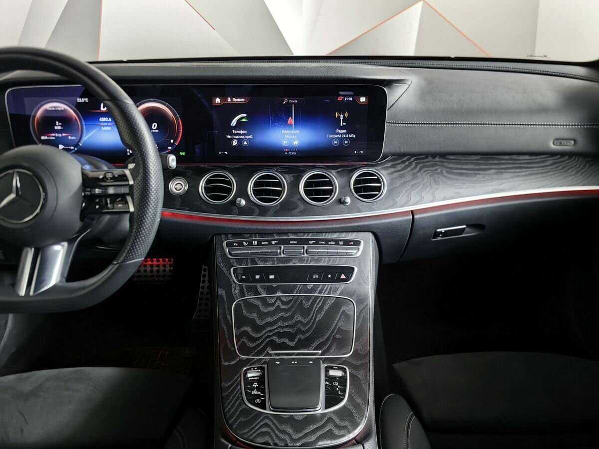 Mercedes-Benz E-Класс 200, 2021 Фото №11