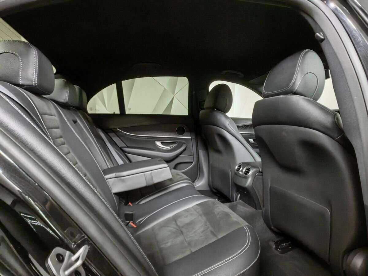 Mercedes-Benz E-Класс 200, 2021 Фото №12