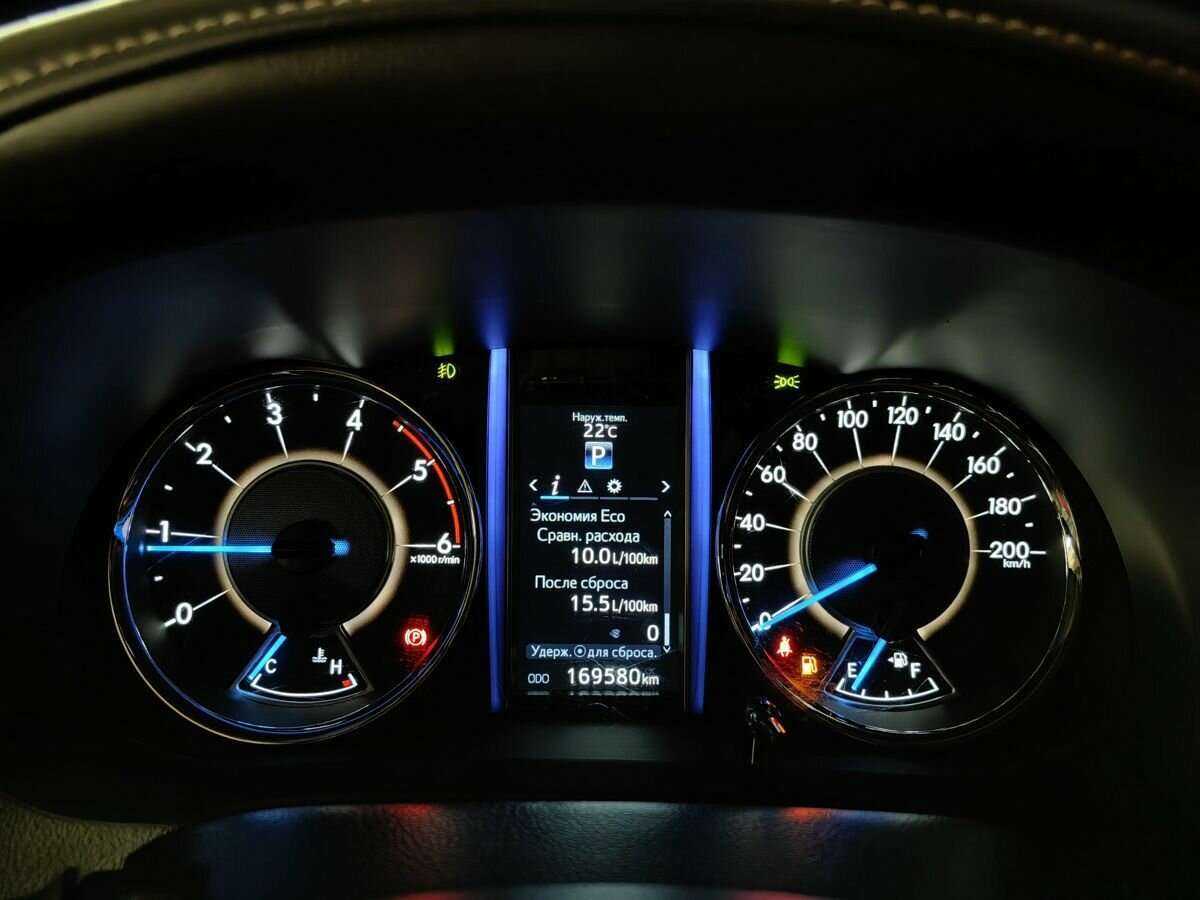 Toyota Fortuner, 2017 Фото №18