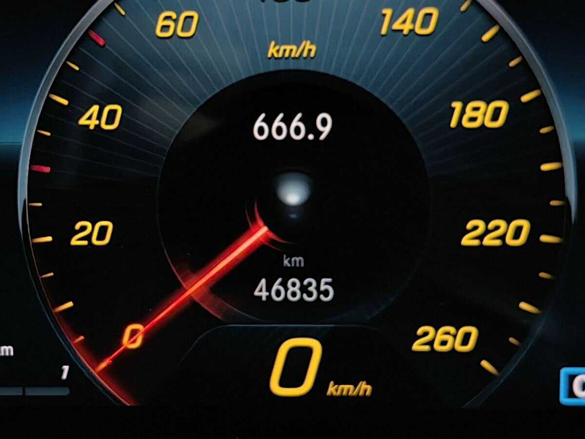 Mercedes-Benz GLB 200 d, 2021 Фото №16