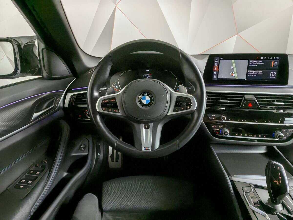 BMW 5 серии 520d xDrive, 2020 Фото №15