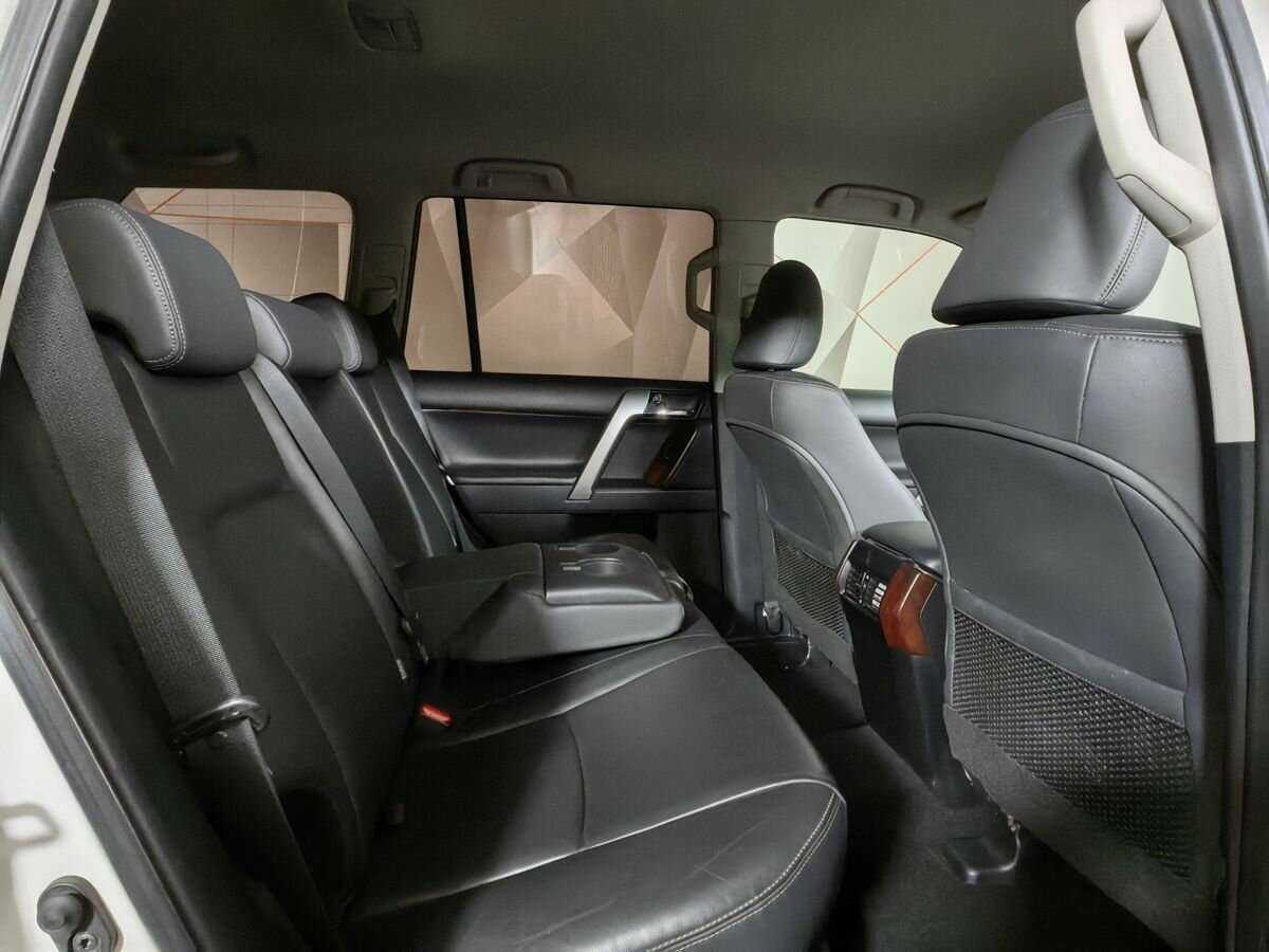 Toyota Land Cruiser Prado, 2014 Фото №12