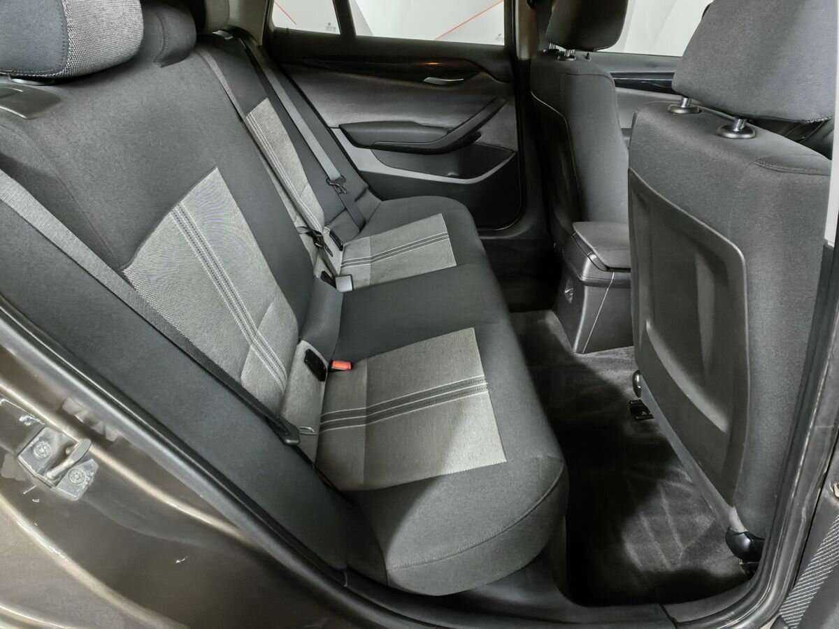 BMW X1 18i, 2011 Фото №12