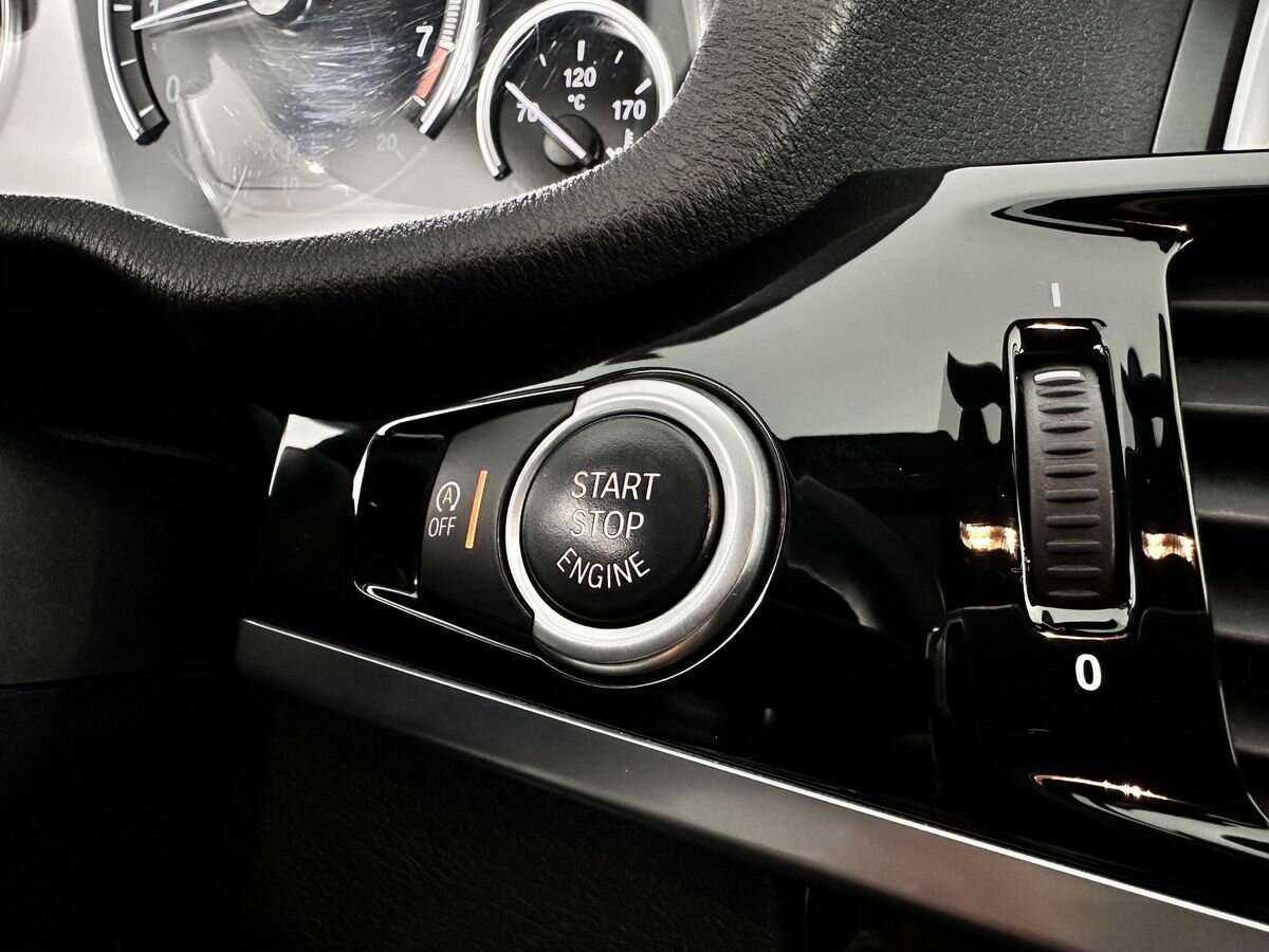BMW X4 20i, 2015 Фото №14