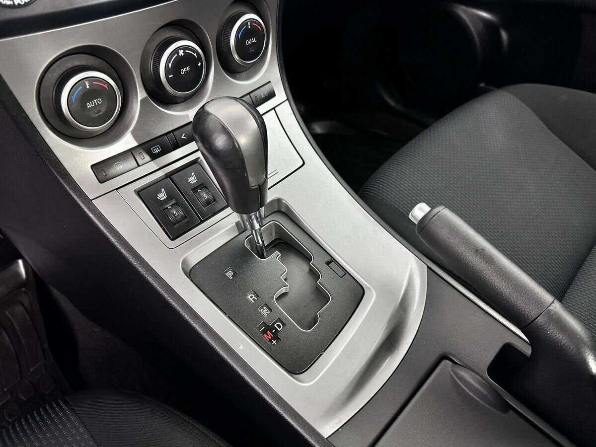 Mazda 3, 2011 Фото №15