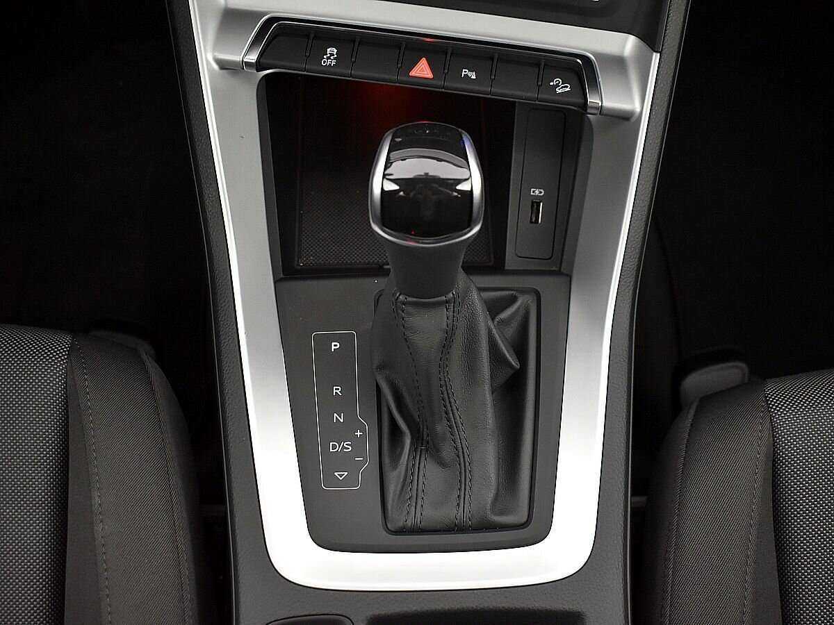 Audi Q3 35 TFSI, 2019 Фото №18