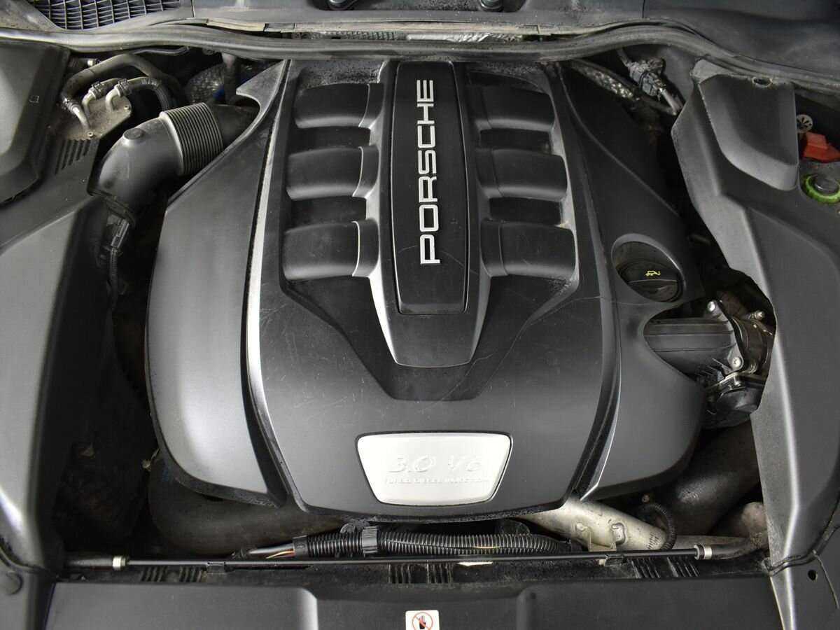 Porsche Cayenne Diesel, 2013 Фото №21