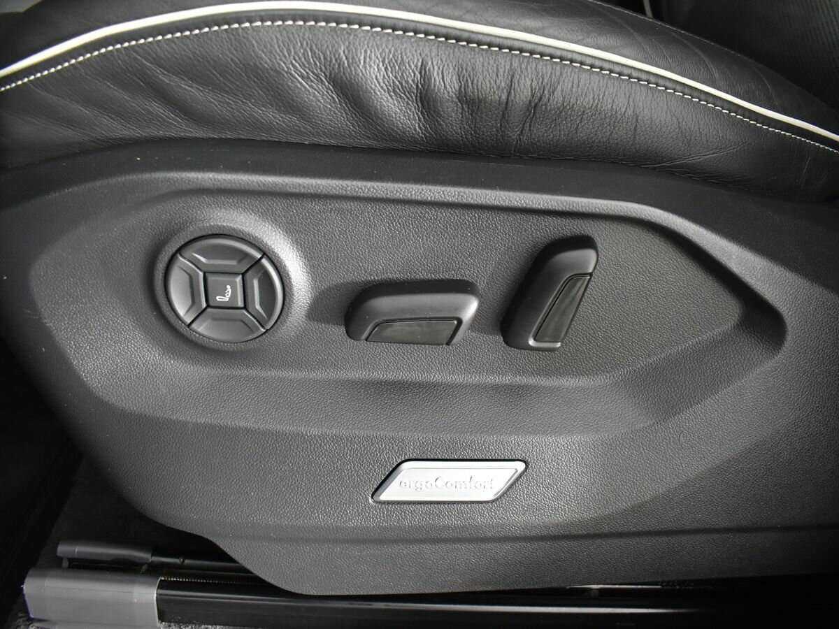 Volkswagen Touareg, 2019 Фото №15