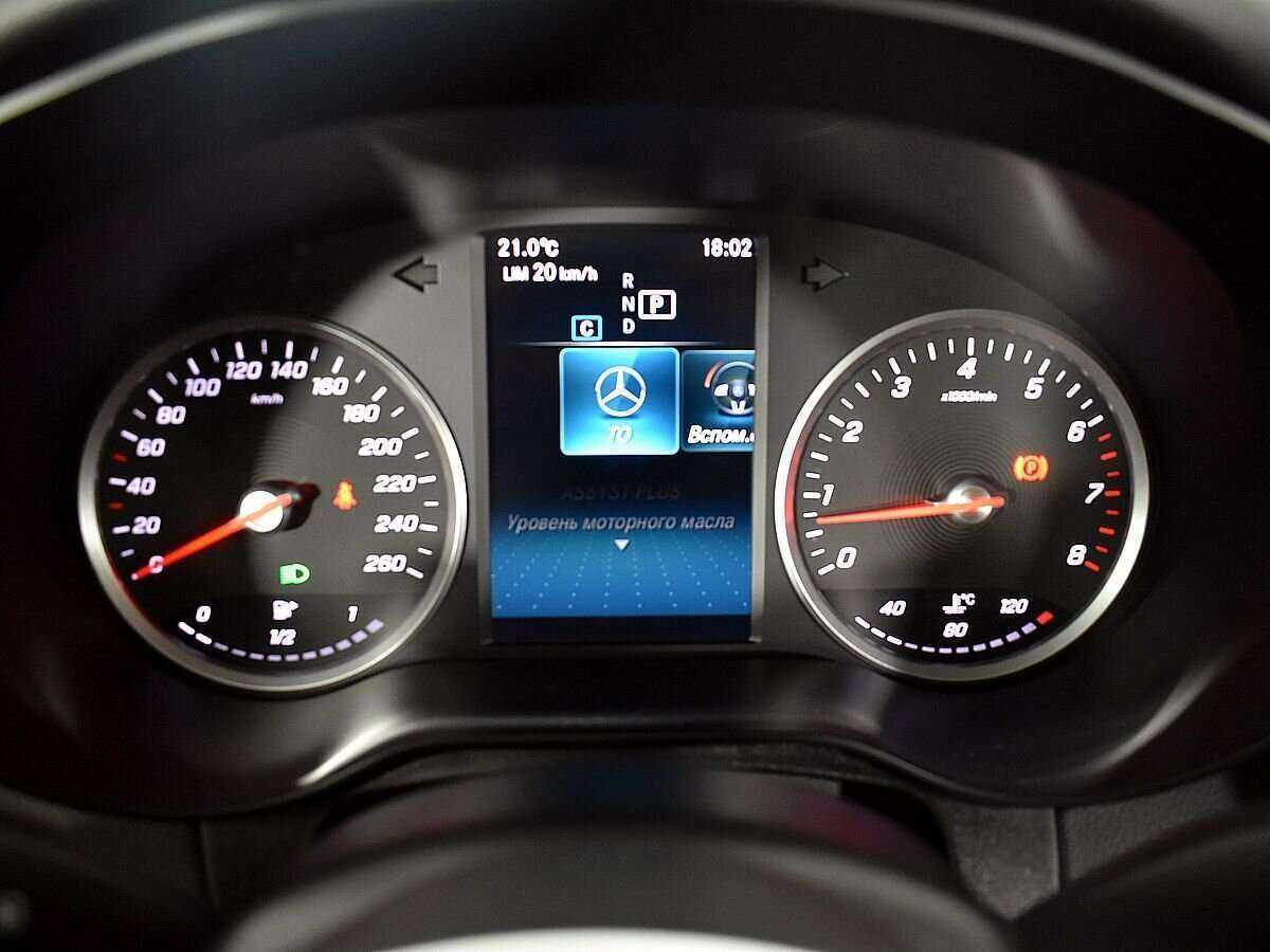 Mercedes-Benz GLC 200, 2019 Фото №12