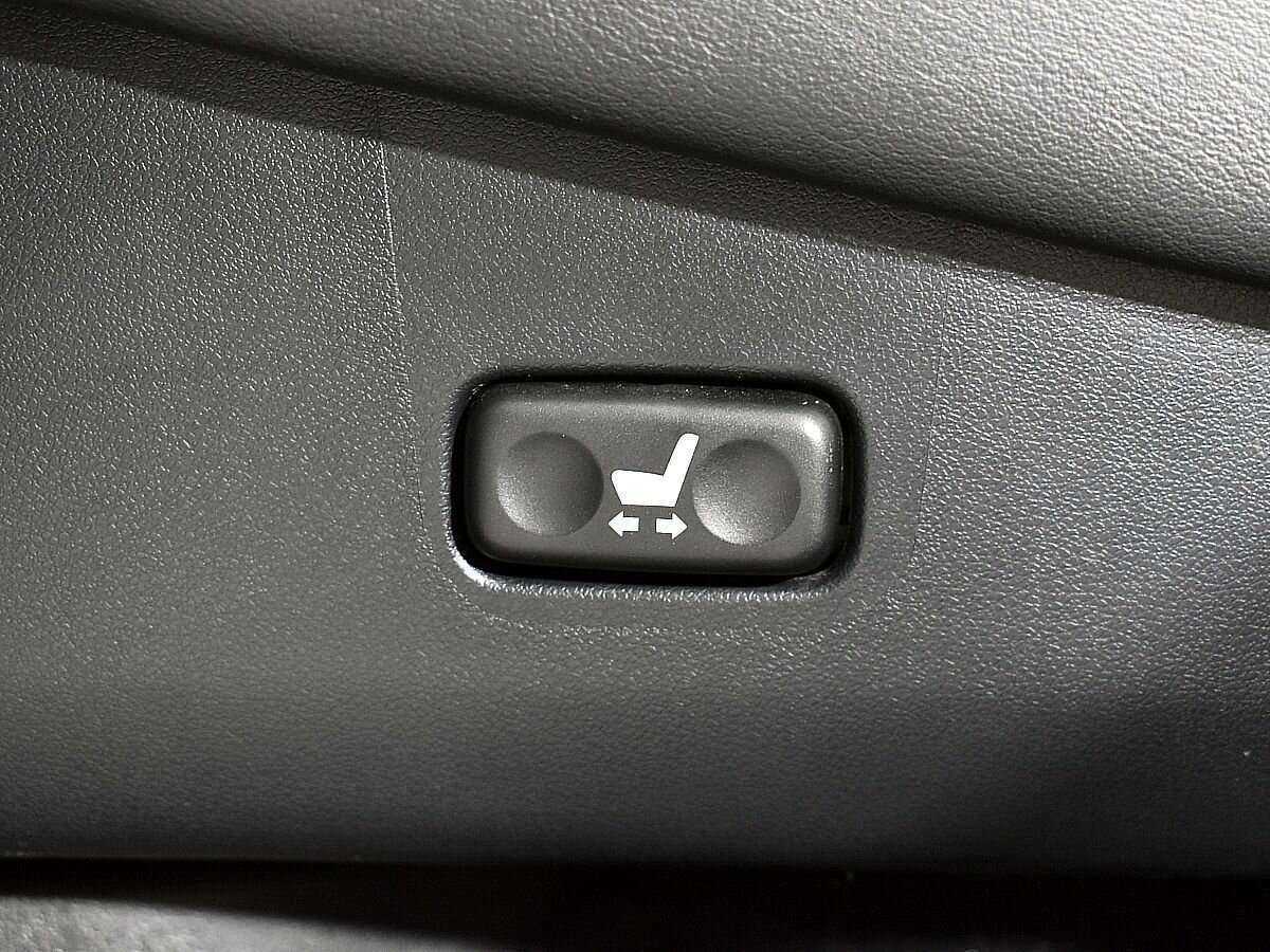 Lexus LX 570, 2016 Фото №12