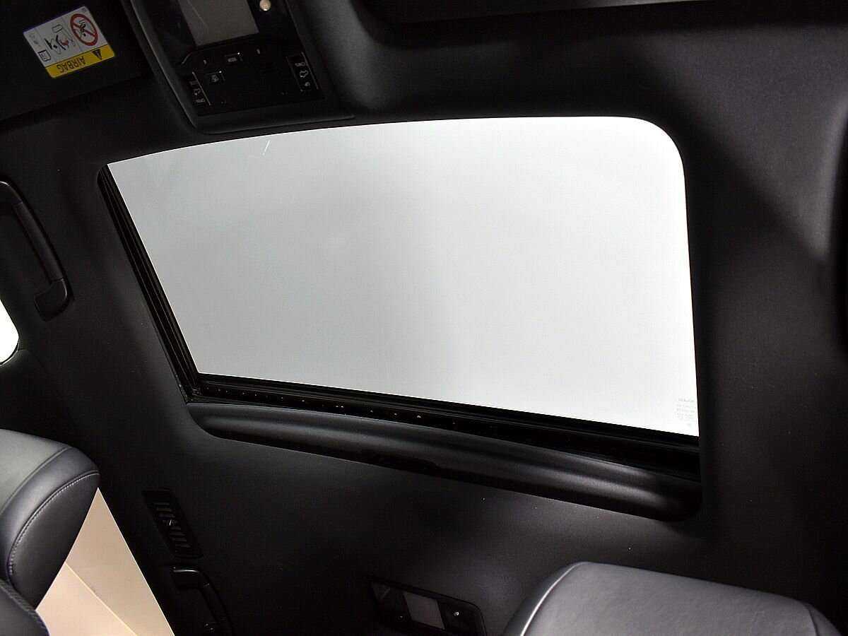 Lexus LX 570, 2016 Фото №21