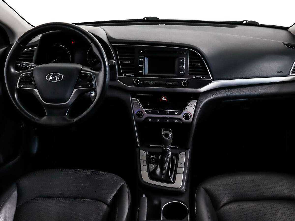Hyundai Elantra, 2017 Фото №12