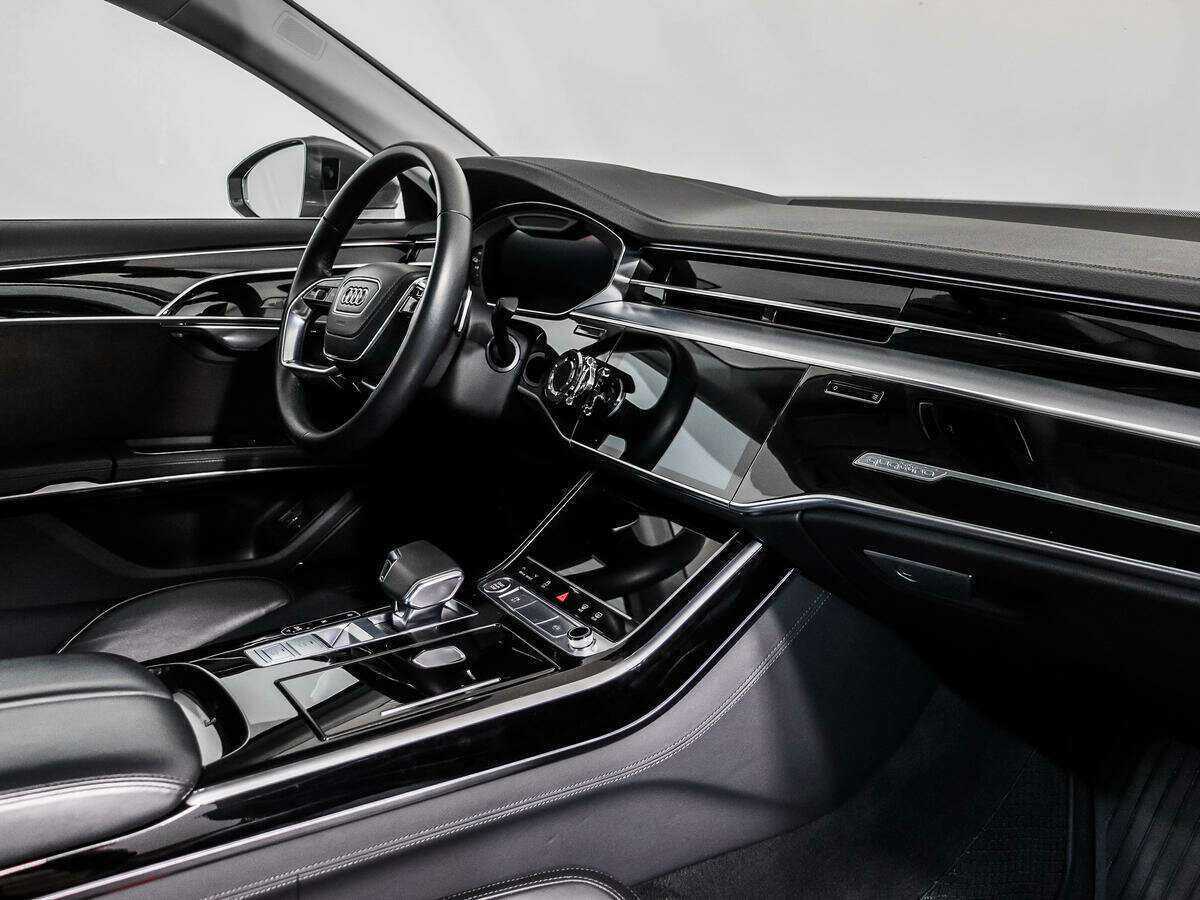 Audi A8 60 TFSI e, 2020 Фото №16