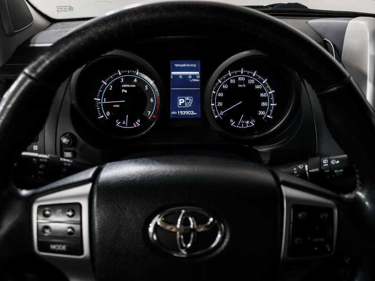 Toyota Land Cruiser Prado, 2011 Фото №20