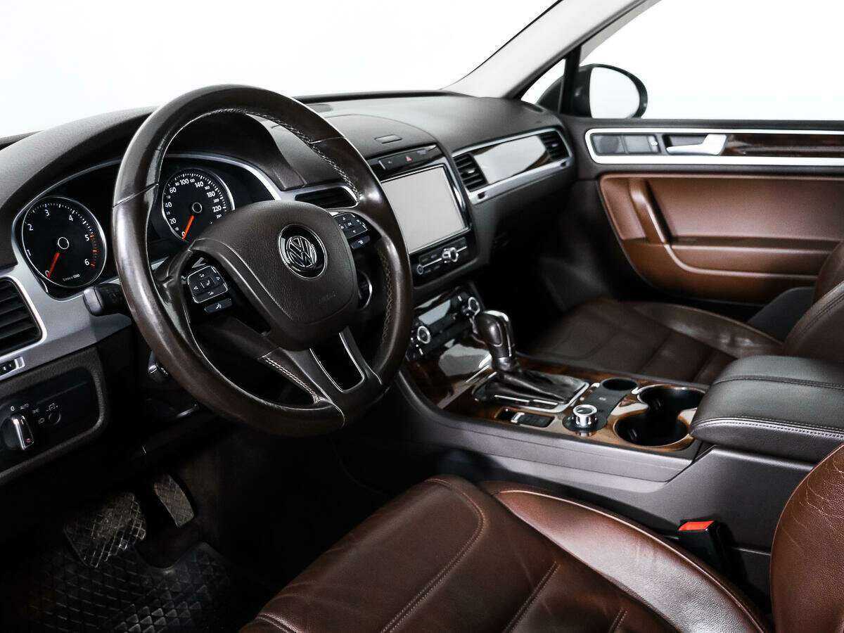 Volkswagen Touareg, 2011 Фото №9