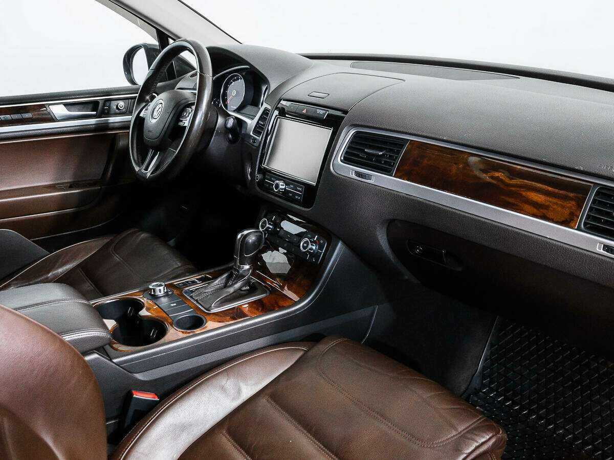 Volkswagen Touareg, 2011 Фото №13