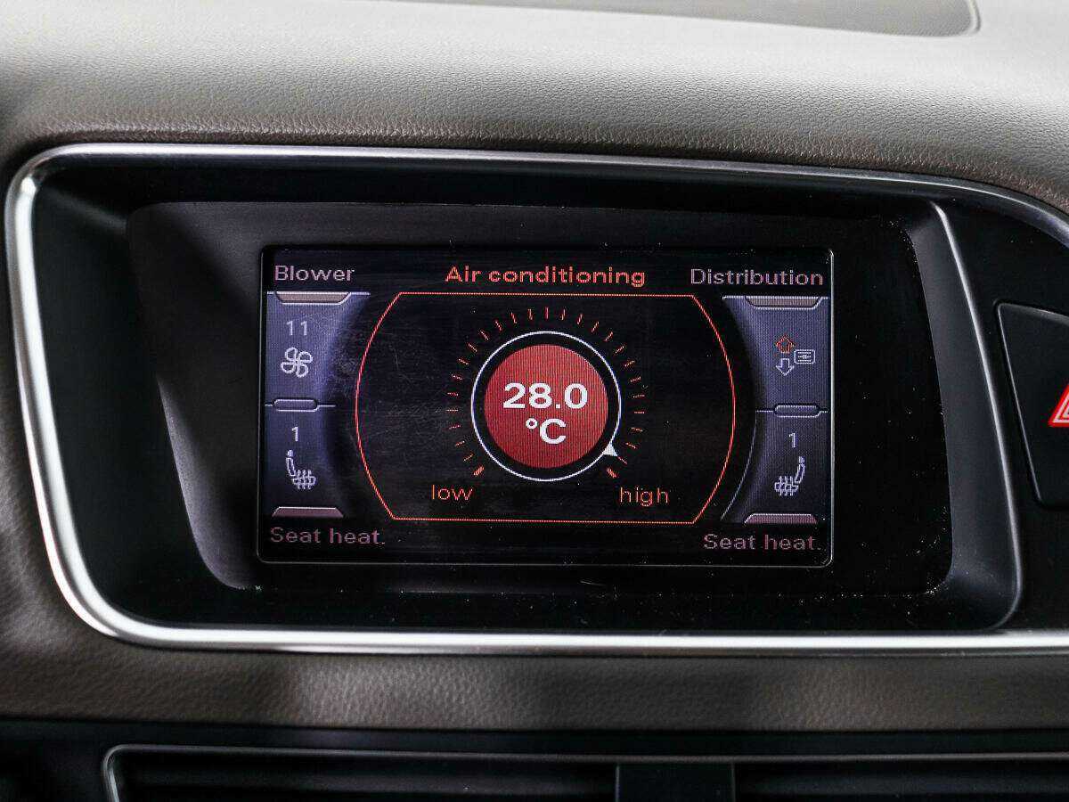 Audi Q5, 2010 Фото №15