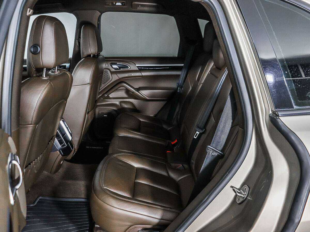 Porsche Cayenne S, 2016 Фото №12