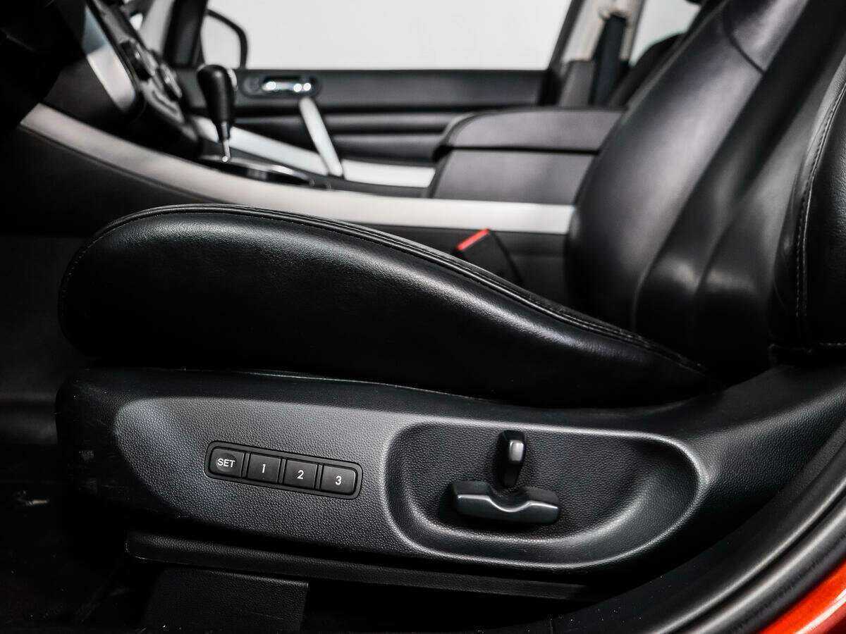 Mazda CX-7, 2010 Фото №11