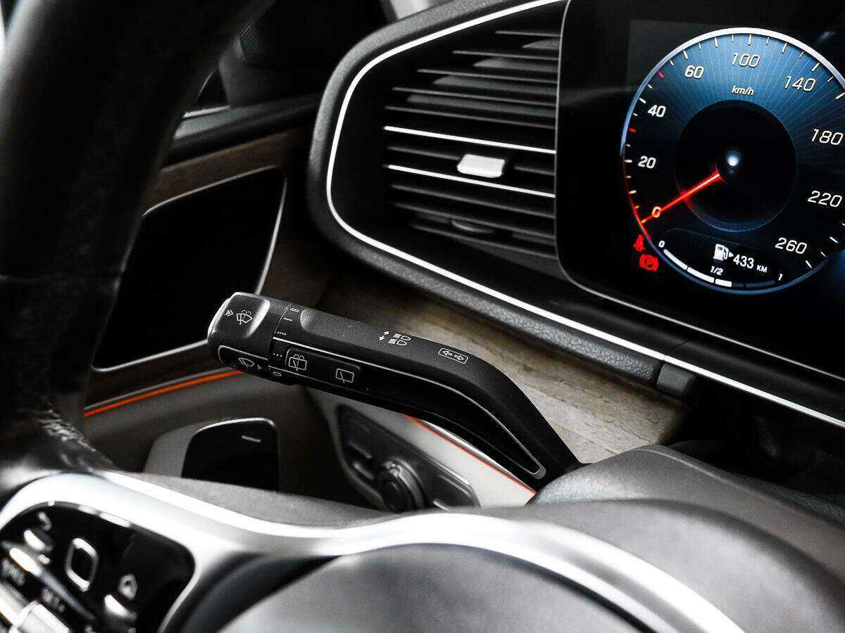 Mercedes-Benz GLE 300 d, 2019 Фото №14