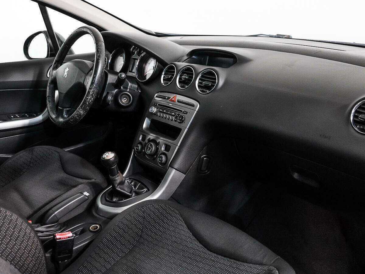 Peugeot 308, 2009 Фото №11