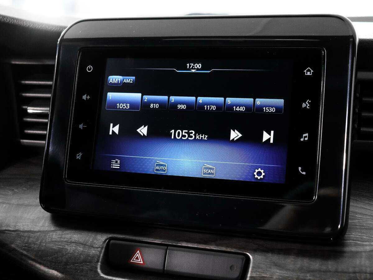 Suzuki Ertiga, 2022 Фото №15