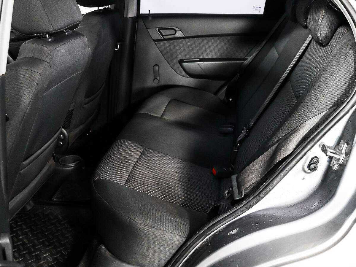 Chevrolet Aveo, 2010 Фото №10