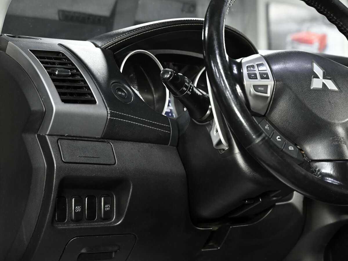 Mitsubishi Outlander, 2010 - 183 000 км. | Фото №6