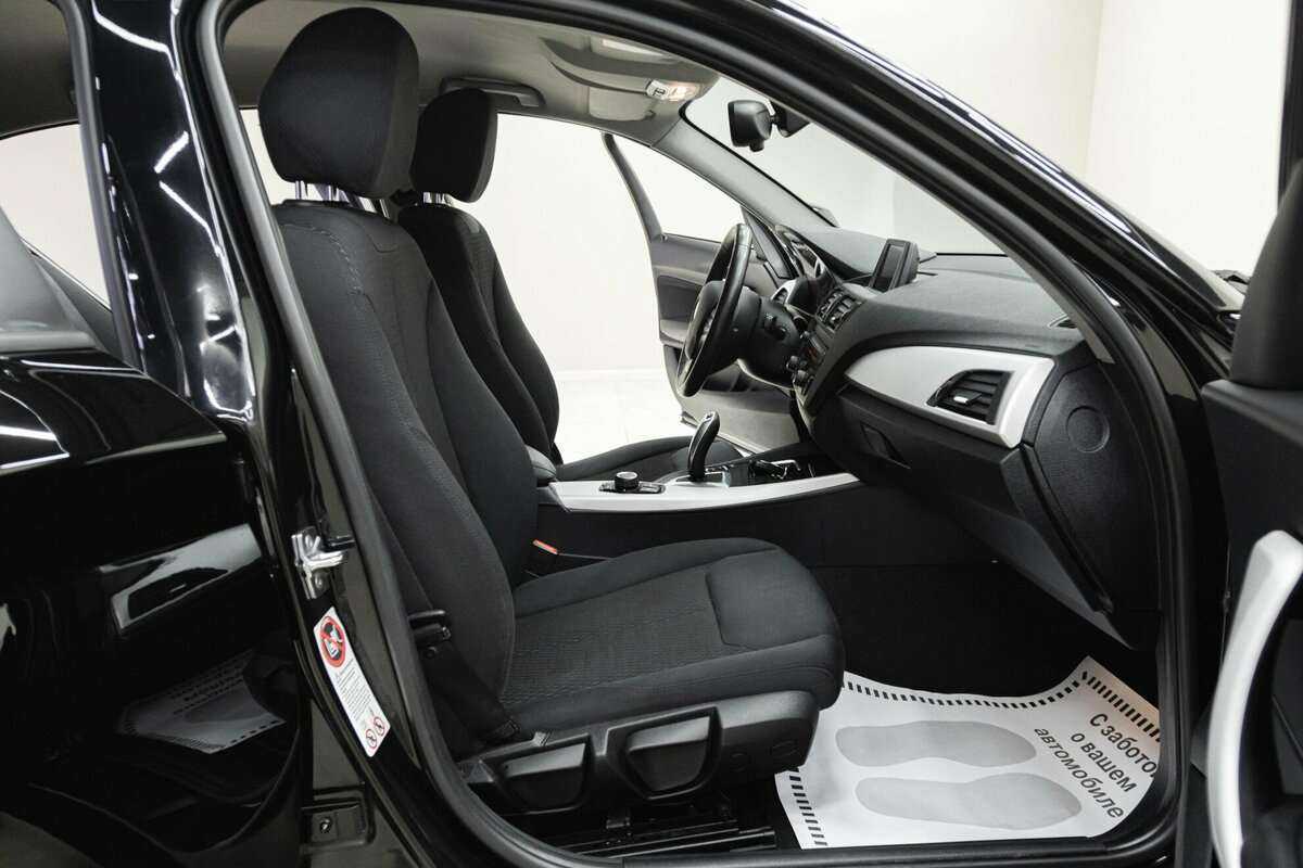 BMW 1 серии 116i, 2011 Фото №13