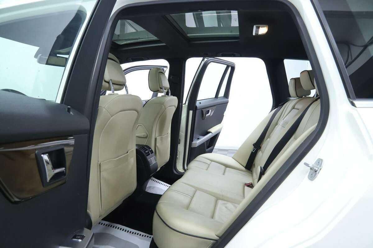 Mercedes-Benz GLK-Класс 350, 2010 Фото №17