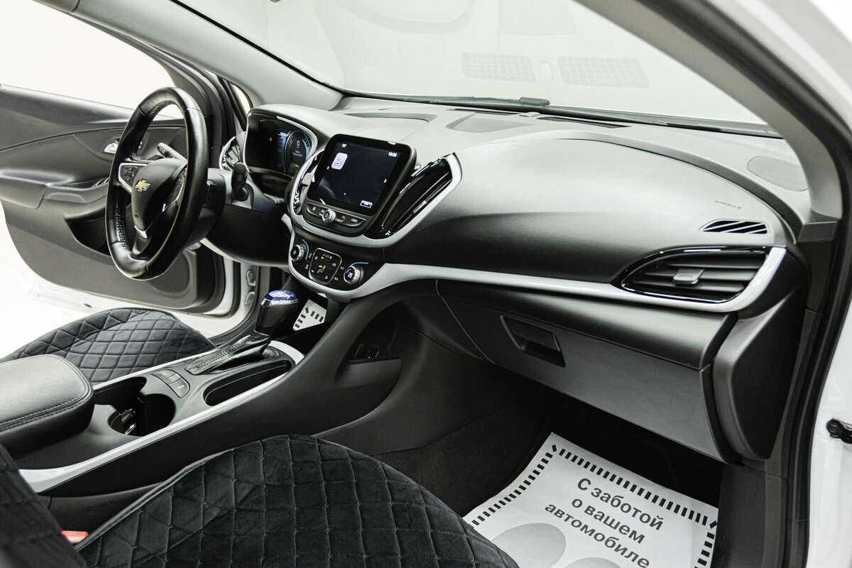 Chevrolet Volt, 2016 Фото №14