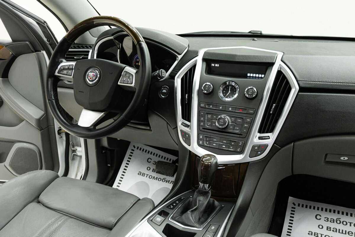 Cadillac SRX, 2011 Фото №12
